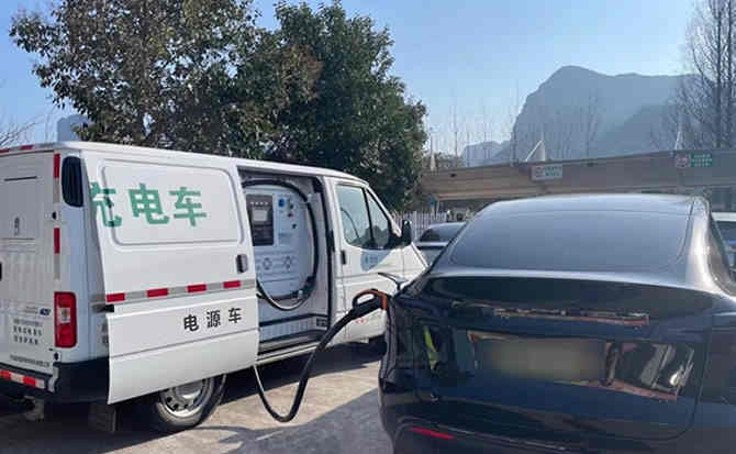 寮步镇汽车搭电